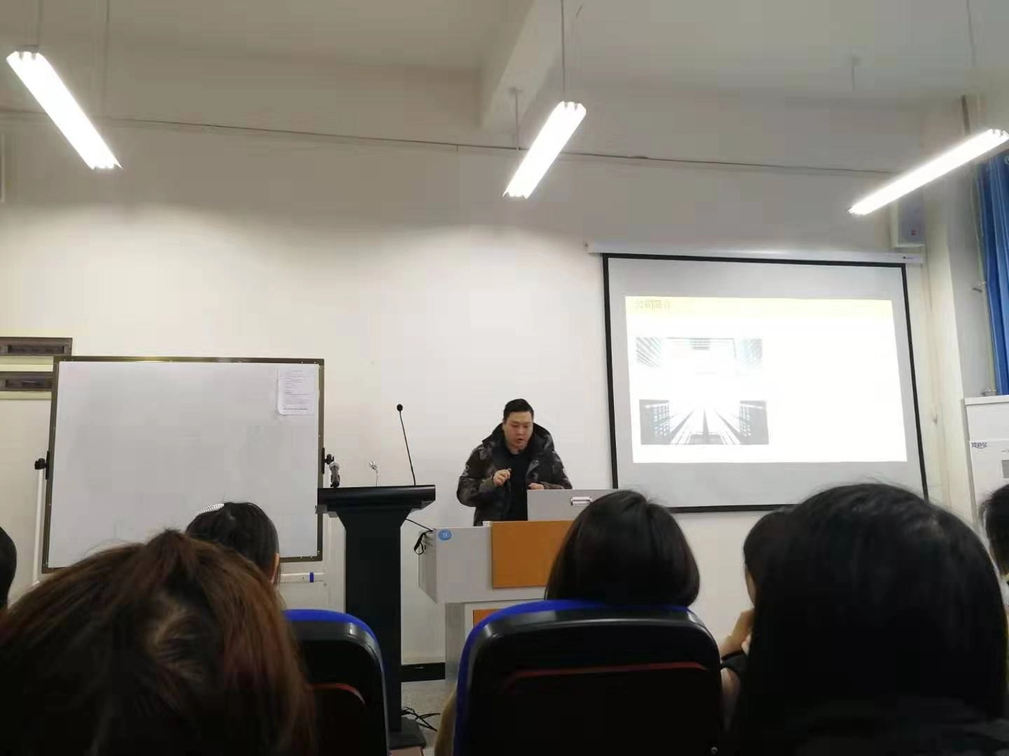 微信图片_20190311152807.jpg